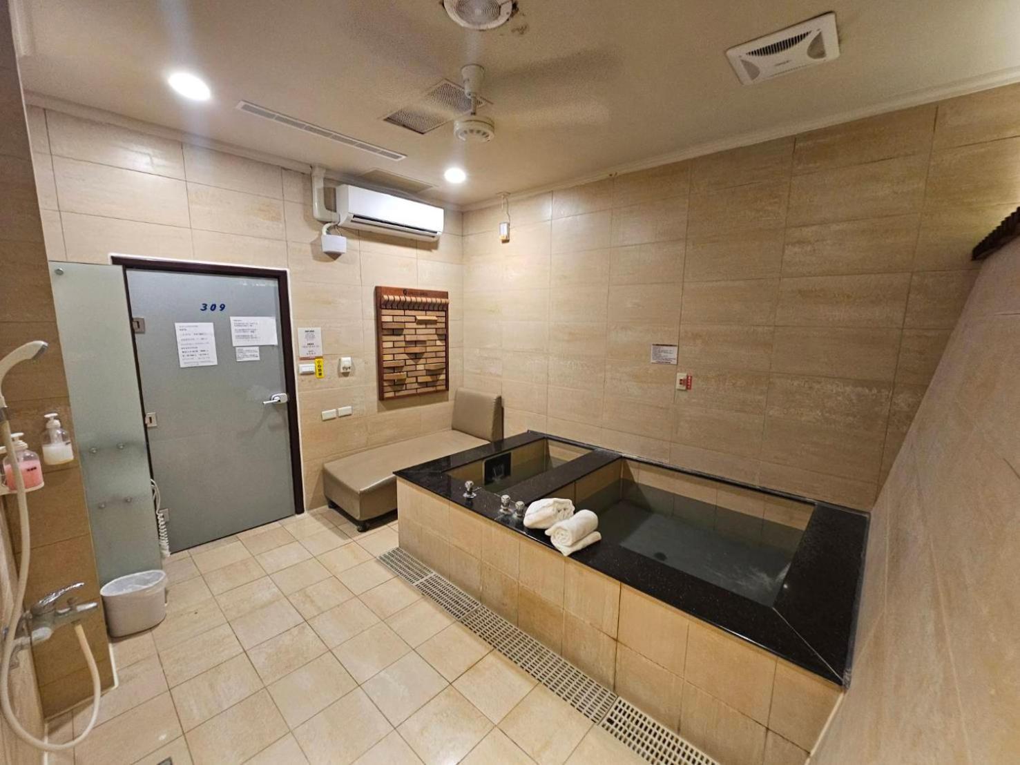 Hotel Wulai Shui An Hot Springs Zewnętrze zdjęcie